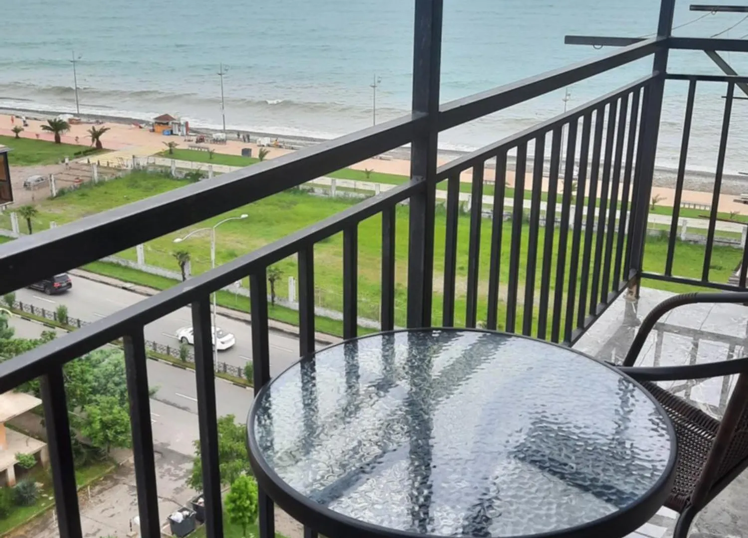 Apartment On The Beach In Batumi